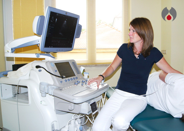 Behandlung Herzultraschall